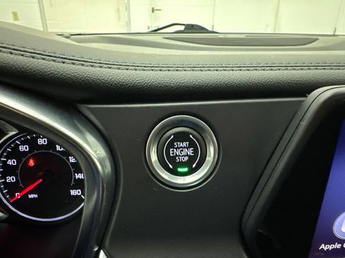 Used 2022 Chevrolet Blazer LT FWD image 25