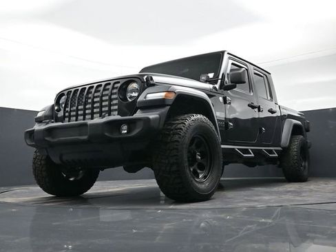 Used 2020 Jeep Gladiator Sport w/ Quick Order Package 24S image 34