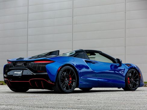New 2025 McLaren Artura Spider RWD image 11