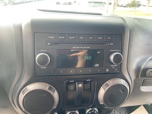 Used 2017 Jeep Wrangler Sport w/ Quick Order Package 24S image 29