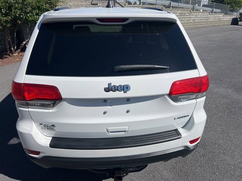 Used 2016 Jeep Grand Cherokee Laredo image 11