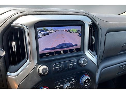 Used 2022 Chevrolet Silverado 3500 LTZ AWD/4WD image 15