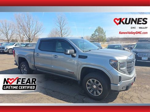 Used 2024 GMC Sierra 1500 AT4 w/ Technology Package image 1
