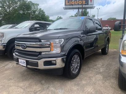 Used 2018 Ford F150 Lariat w/ Equipment Group 501A Mid