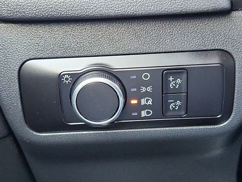 Used 2025 Ford Escape ST-Line AWD/4WD image 17