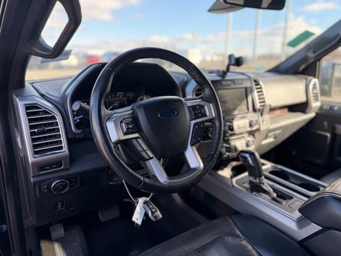 Used 2015 Ford F150 Platinum w/ Equipment Group 701A Luxury image 9