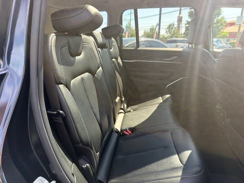 Used 2023 Jeep Grand Cherokee 4WD 4xe image 28