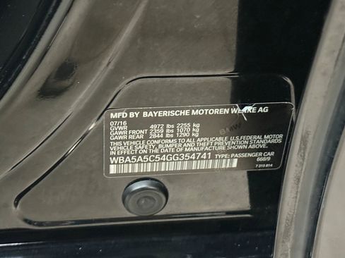 Used 2016 BMW 528i Sedan image 37