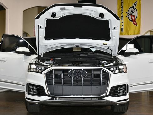 Used 2023 Audi Q7 3.0T Prestige w/ Prestige Package image 87