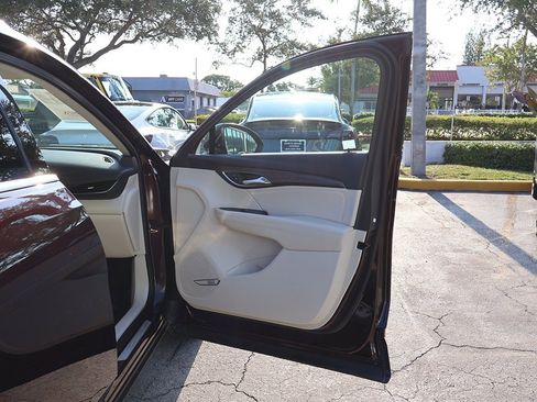 Used 2023 Buick Envision Avenir image 28