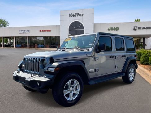 Used 2019 Jeep Wrangler Unlimited Sport S AWD/4WD image 1