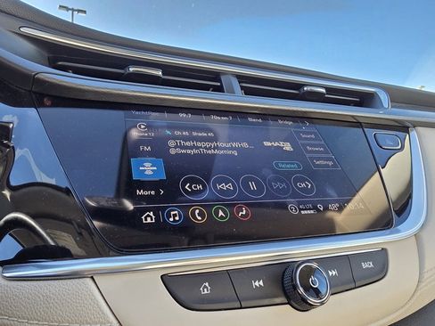 Used 2021 Buick Encore GX Essence w/ Advanced Technology Package image 17