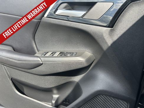 Used 2022 Mitsubishi Outlander SE AWD/4WD image 22