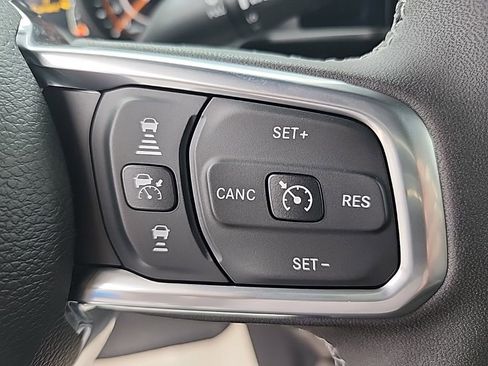 New 2025 Jeep Wrangler Sahara image 30