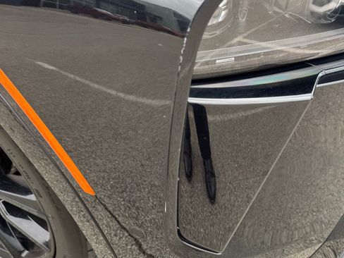 Used 2024 BMW X7 M60i image 2