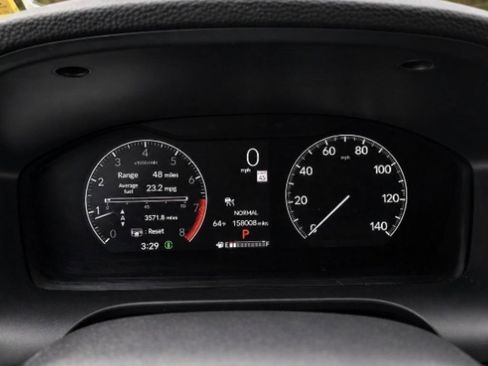Used 2023 Honda HR-V LX image 10