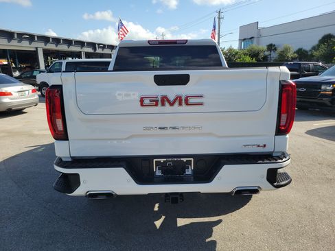 Used 2025 GMC Sierra 1500 AT4 AWD/4WD image 6