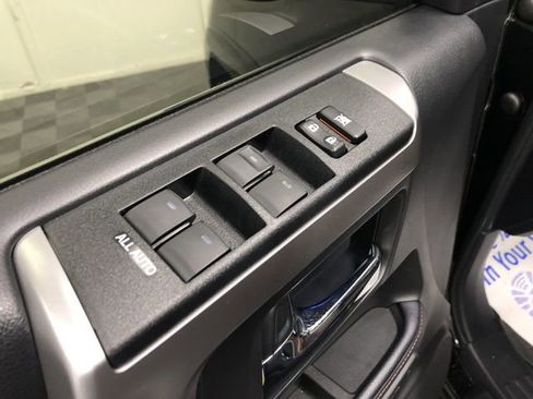 Used 2024 Toyota 4Runner Limited image 13