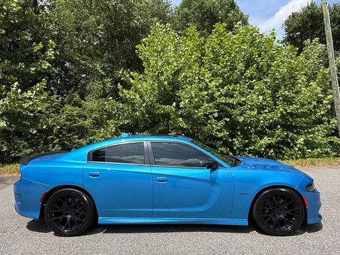 Used 2023 Dodge Charger Scat Pack w/ Plus Group RWD image 5