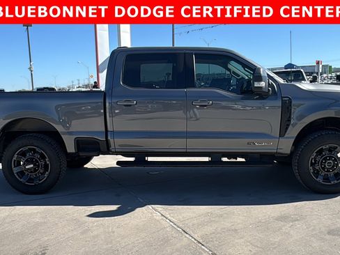 Used 2023 Ford F250 Lariat w/ Sport Appearance Package image 4