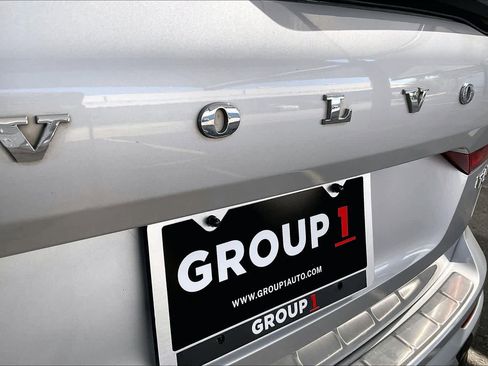 Used 2021 Volvo XC60 T6 Momentum image 31