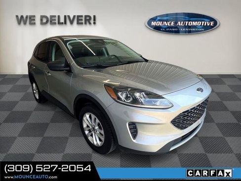 Used 2022 Ford Escape SE w/ Cold Weather Package AWD/4WD image 1