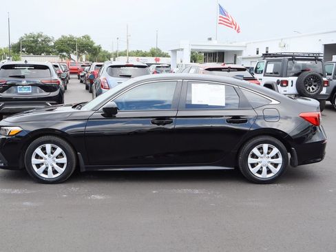 Used 2022 Honda Civic LX image 6