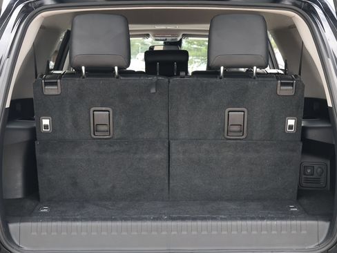 Used 2024 Toyota 4Runner SR5 Premium w/ Moonroof Package RWD image 36