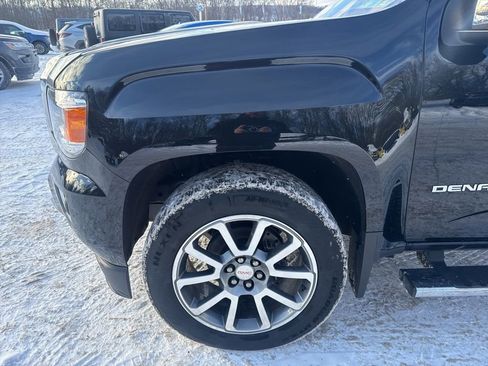 Used 2019 GMC Canyon Denali image 6