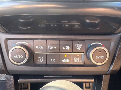 Used 2020 Acura ILX FWD image 15