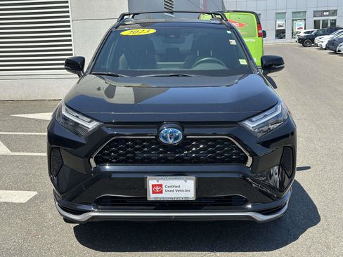 Used 2023 Toyota RAV4 SE w/ Weather & Moonroof Package AWD/4WD image 2