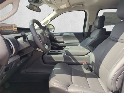 New 2026 Ford Expedition Active RWD image 4