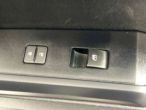 Used 2022 Toyota Tacoma SR w/ SX Package image 30