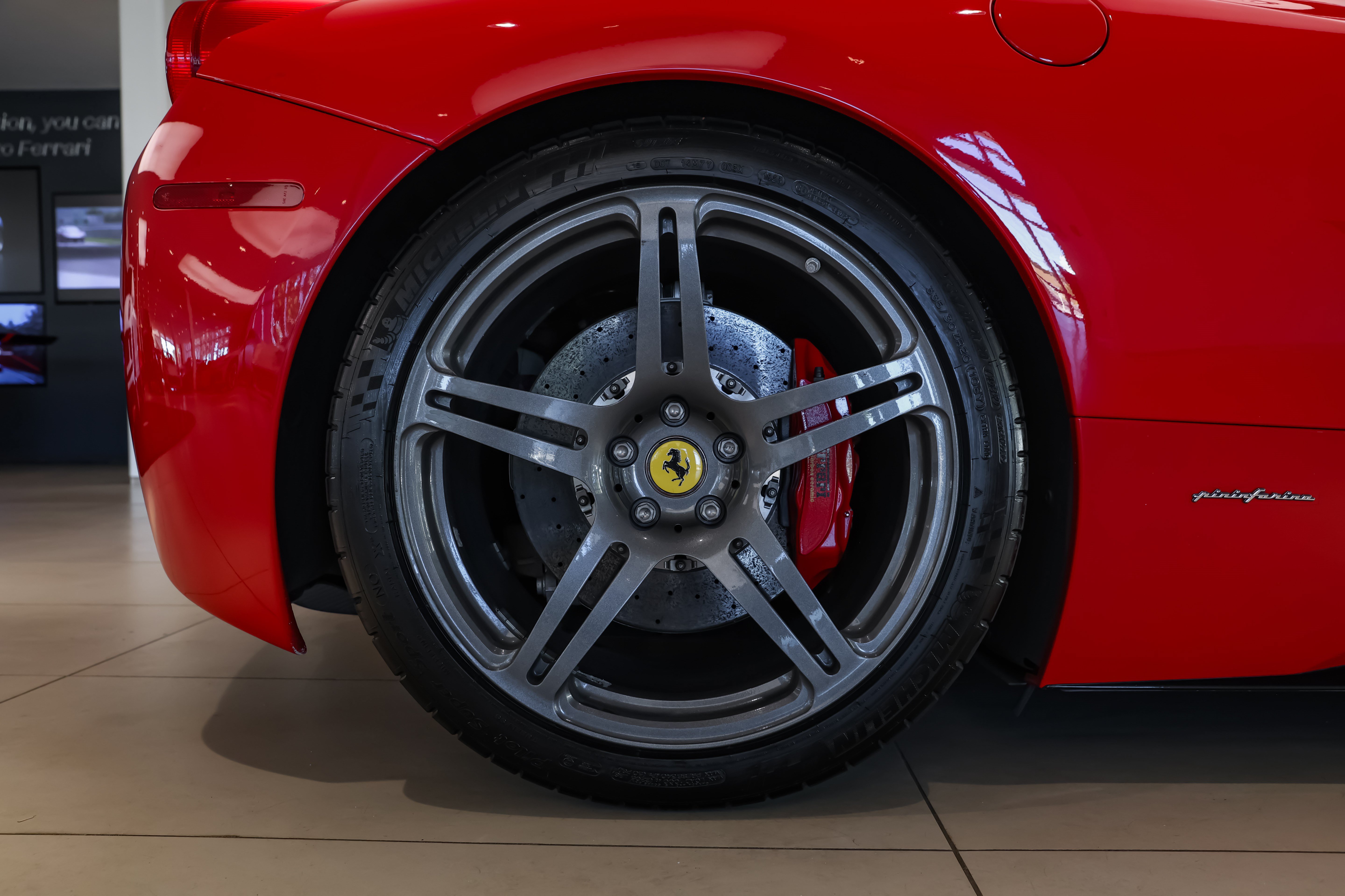 Used 2010 Ferrari 458 Italia Coupe RWD image 12