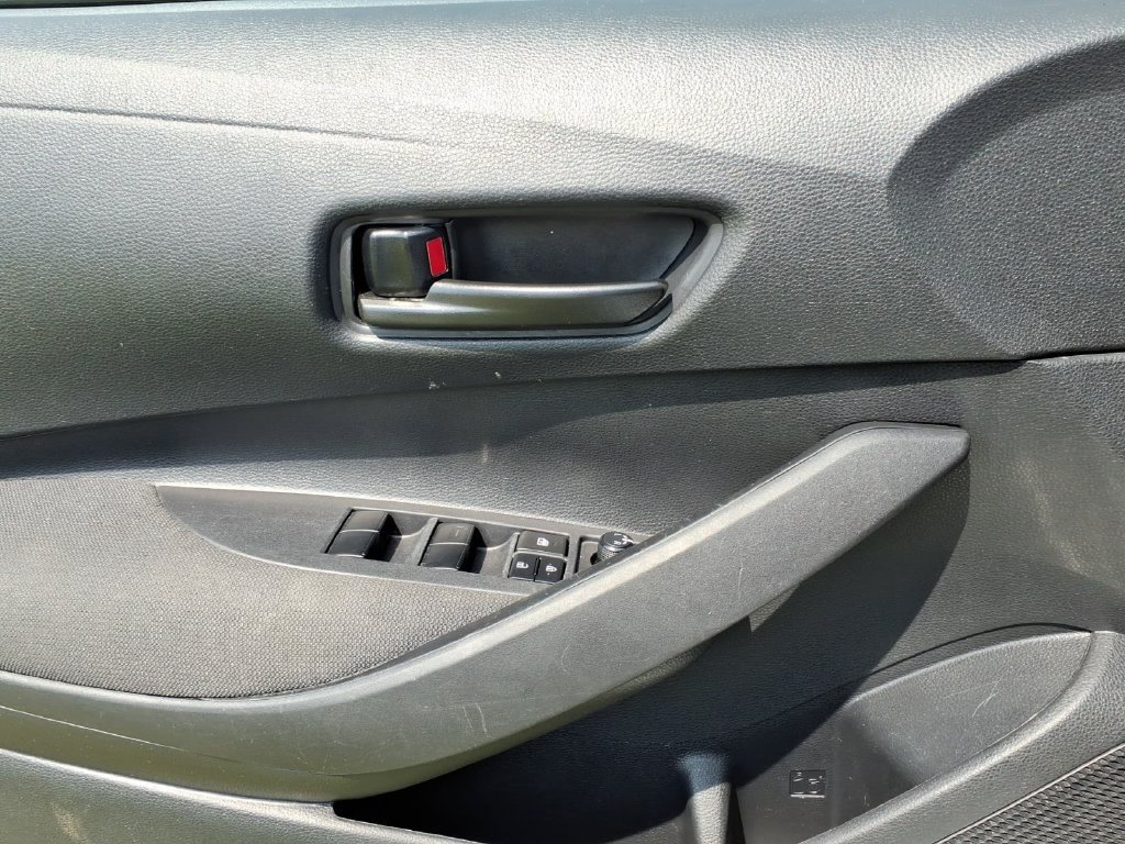 Used 2024 Toyota Corolla LE FWD image 18