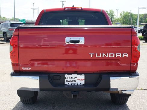 Used 2021 Toyota Tundra SR5 w/ SR5 Upgrade Package RWD image 3