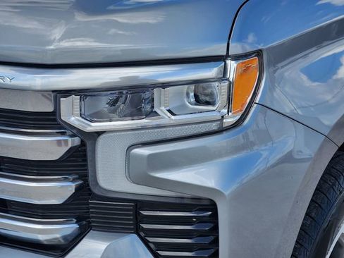 Used 2024 Chevrolet Silverado 1500 High Country w/ Technology Package image 9