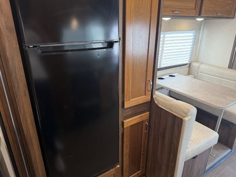 Used 2019 Mercedes-Benz Sprinter 170 image 56