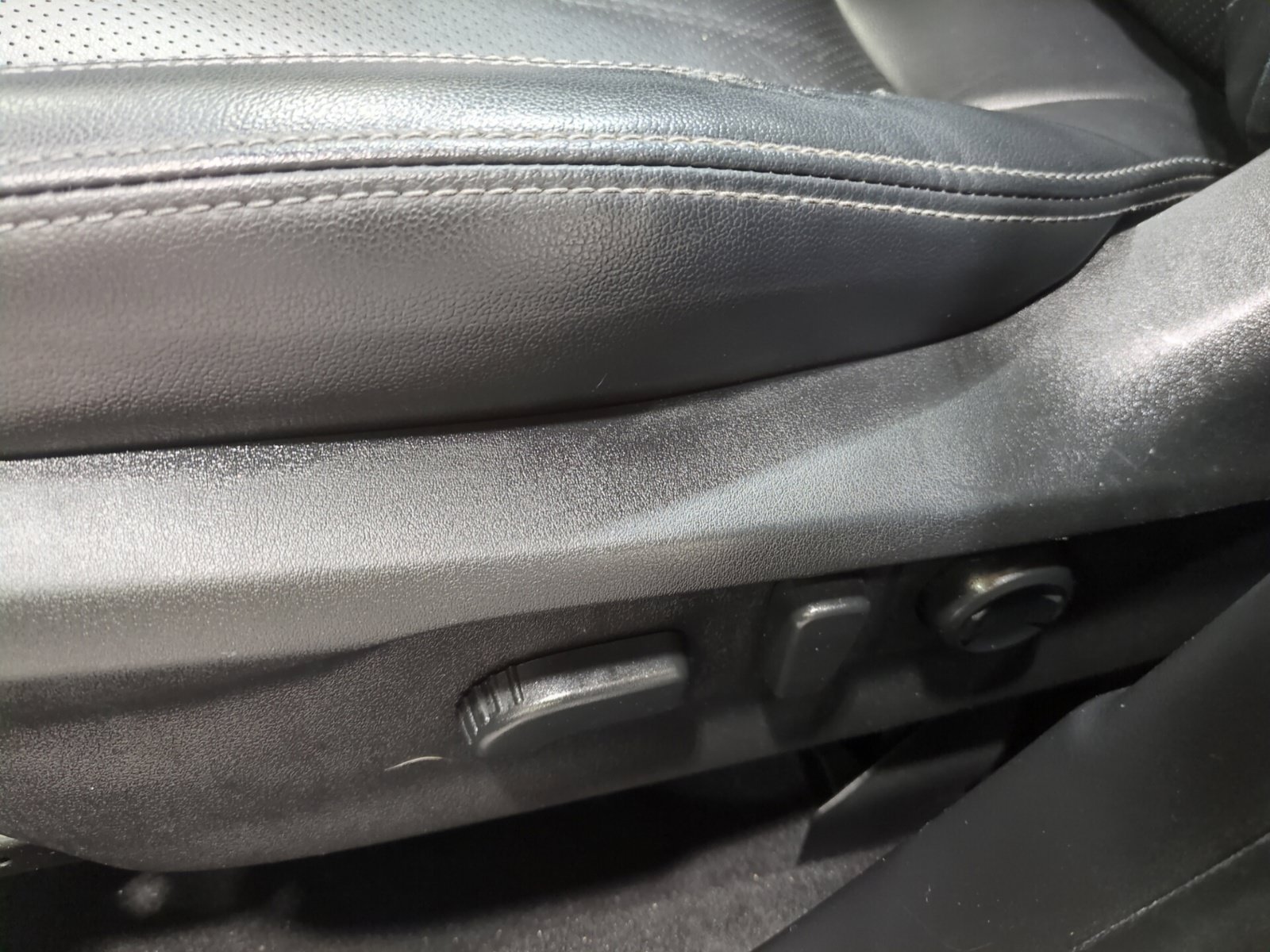Used 2019 Subaru Forester Limited AWD/4WD image 19