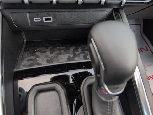 New 2026 GMC Canyon Elevation w/ Convenience Package image 22