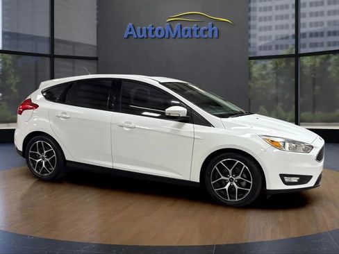 Used 2018 Ford Focus SEL image 13