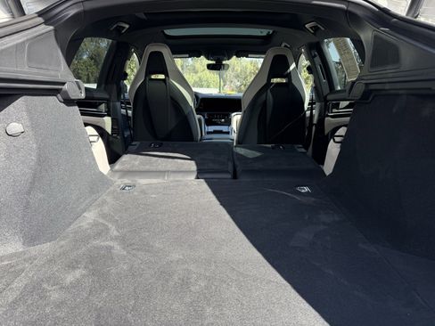 Certified 2026 Porsche Panamera image 33