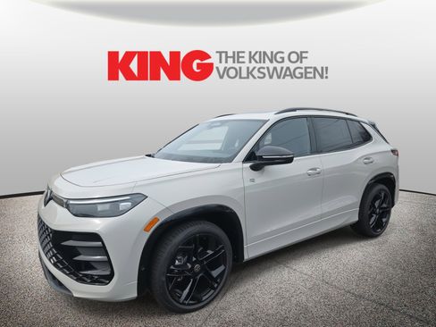 New 2026 Volkswagen Tiguan SE R-Line image 8