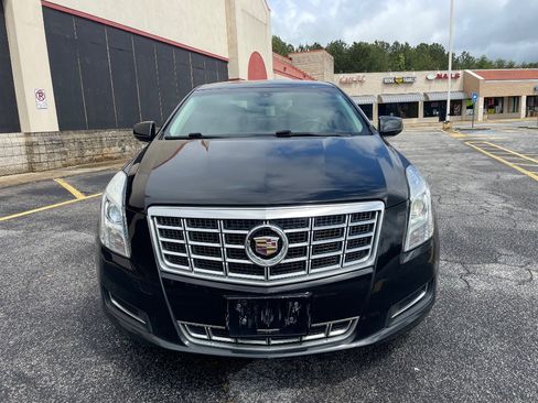 Used 2013 Cadillac XTS FWD image 4