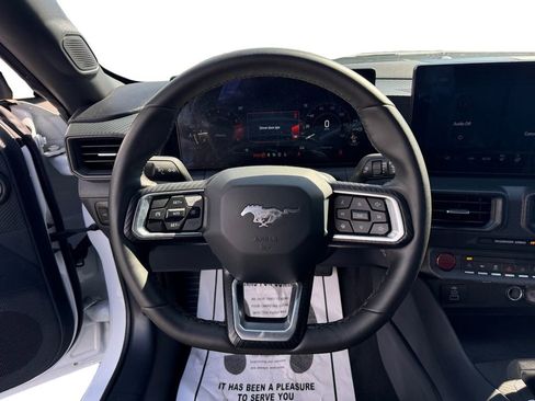Used 2024 Ford Mustang Coupe image 11