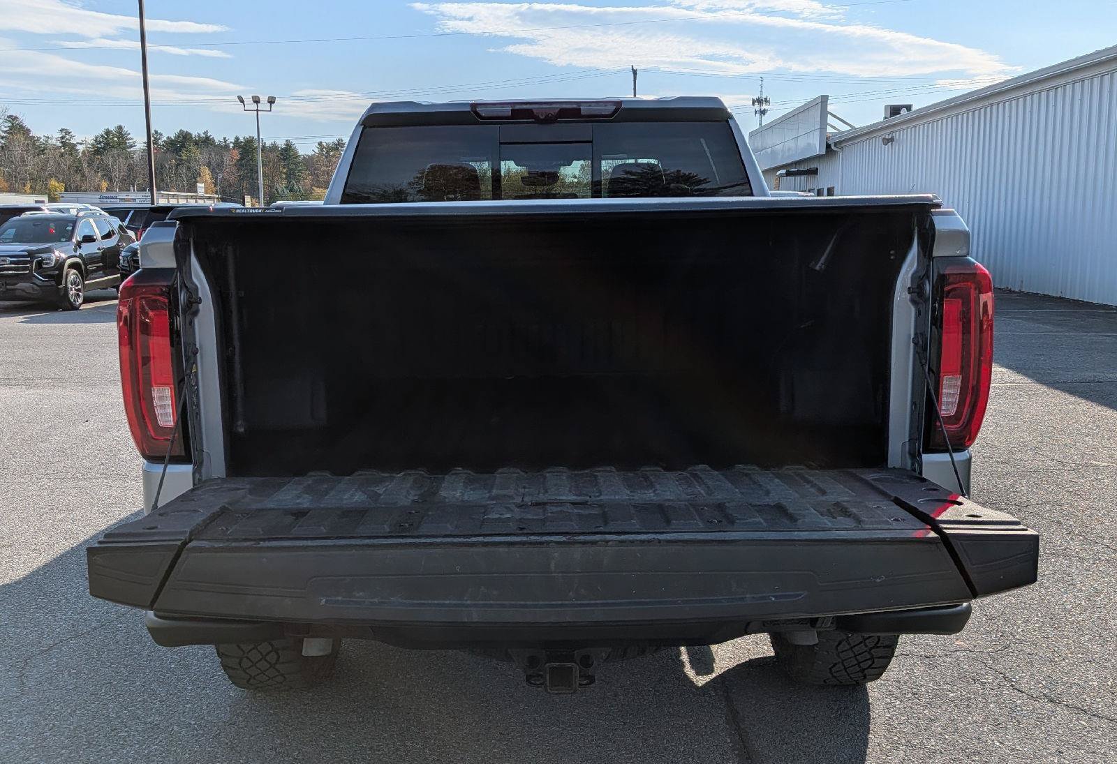 Used 2024 GMC Sierra 1500 AT4X w/ AT4X AEV Edition AWD/4WD image 11