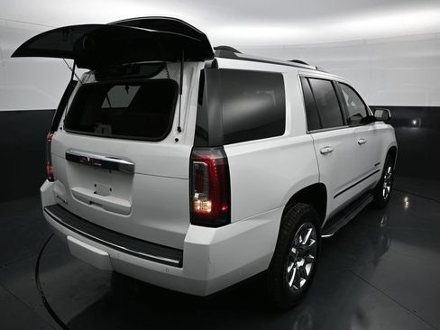 Used 2020 GMC Yukon Denali w/ Open Road Package AWD/4WD image 11