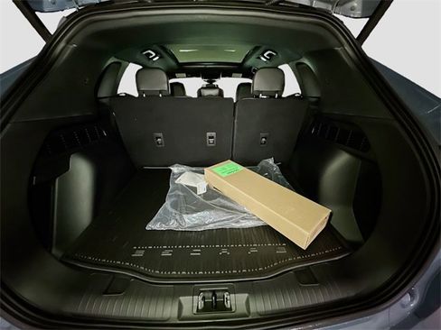 New 2025 Ford Escape ST-Line Elite w/ Premium Technology Package image 30