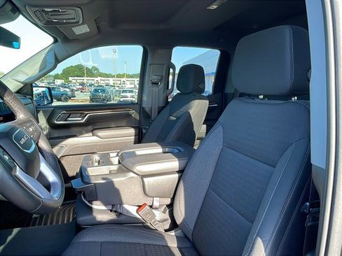Used 2023 GMC Sierra 1500 Elevation image 11