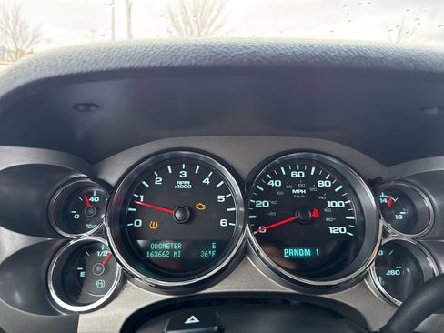 Used 2012 Chevrolet Silverado 2500 LT w/ Interior Plus Package image 16